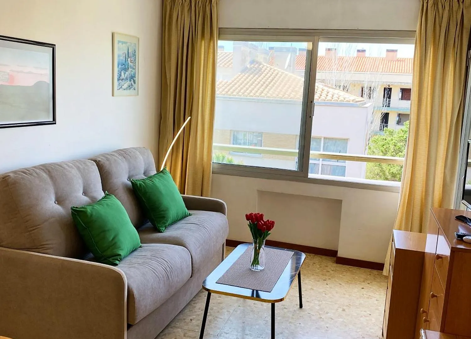 公寓 Apartamento Con Piscina En La Playa De Fenals 滨海略雷特